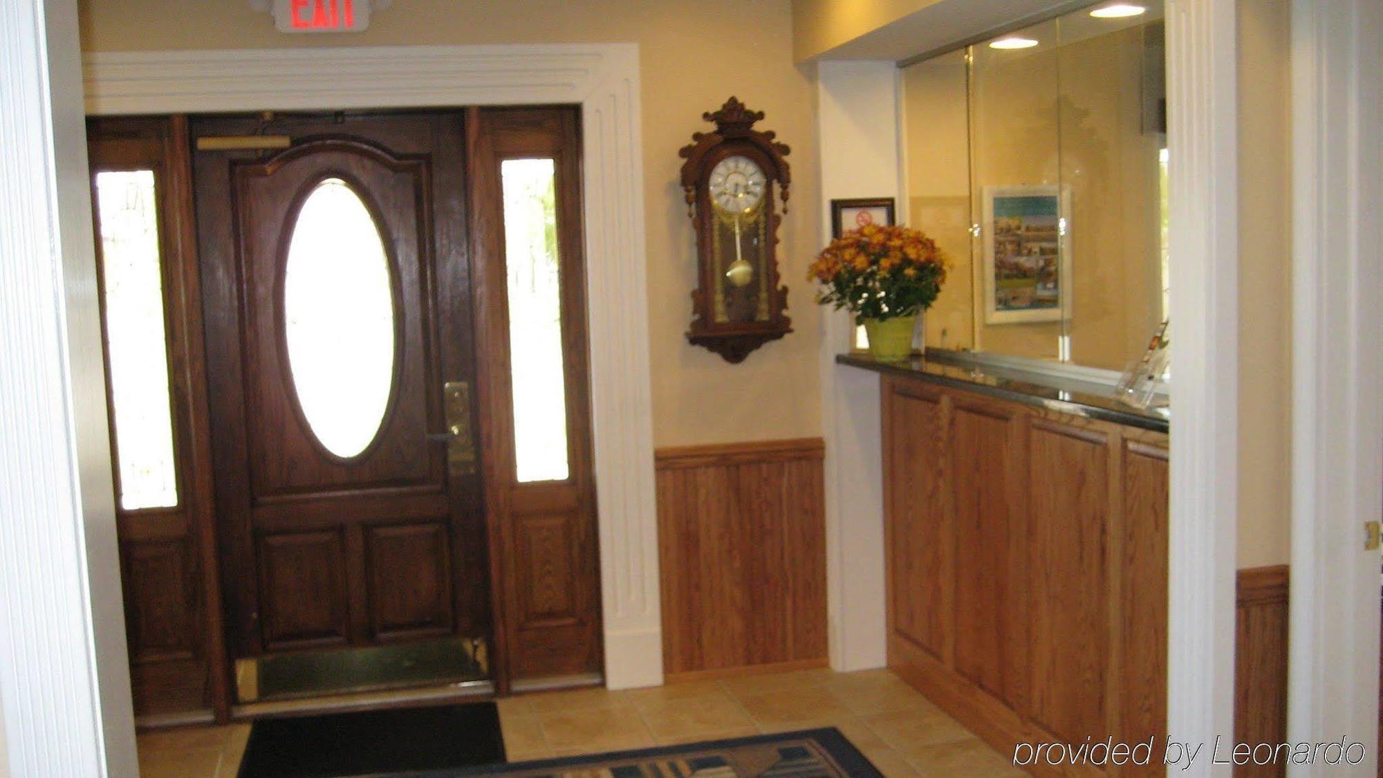 Water Street Inn Boyne City Interior photo